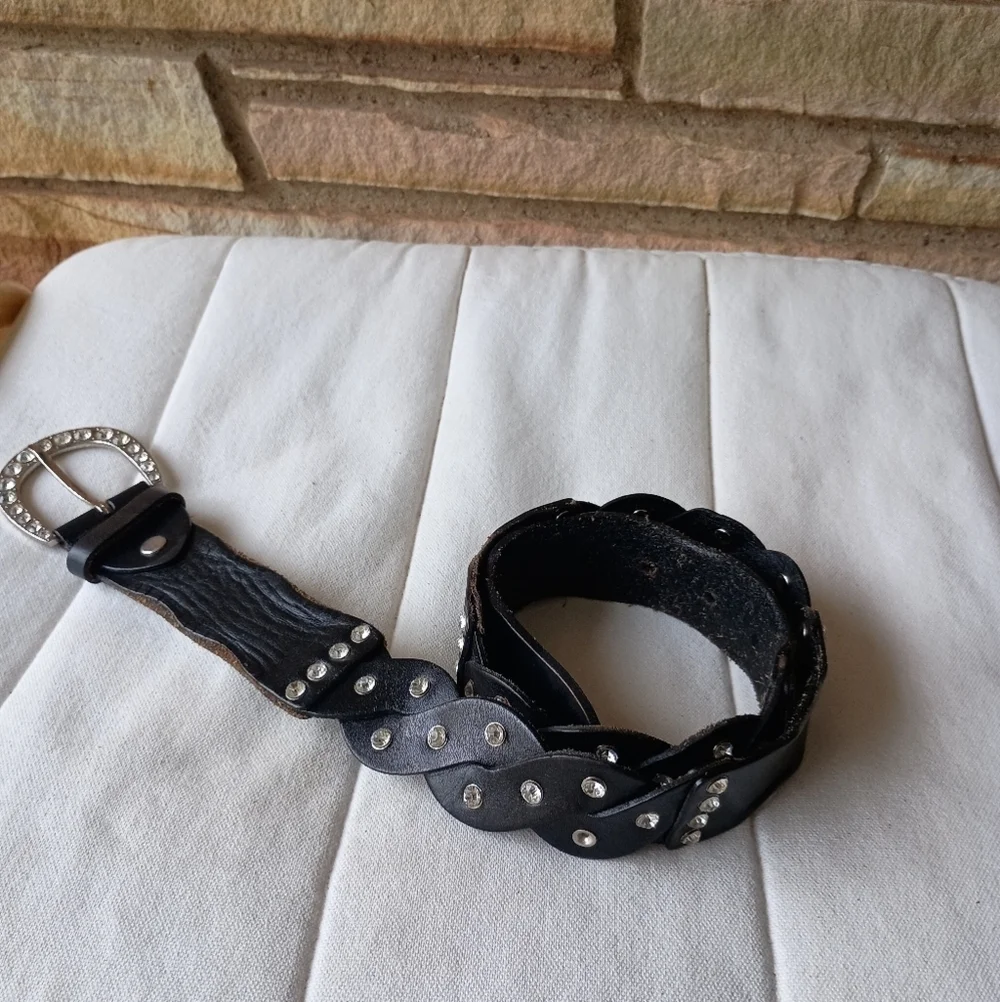 Daytrip Black Leather Belt with Silver Sparkle Studs_Small
